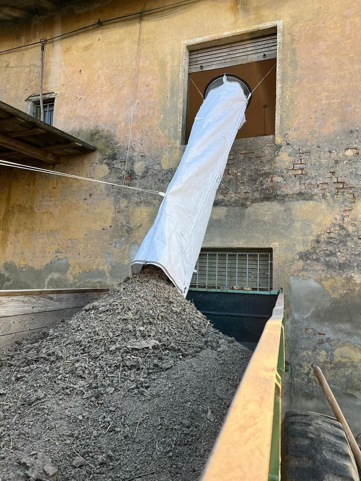 Fleksibilna cijev za šut za gradnju i renovaciju